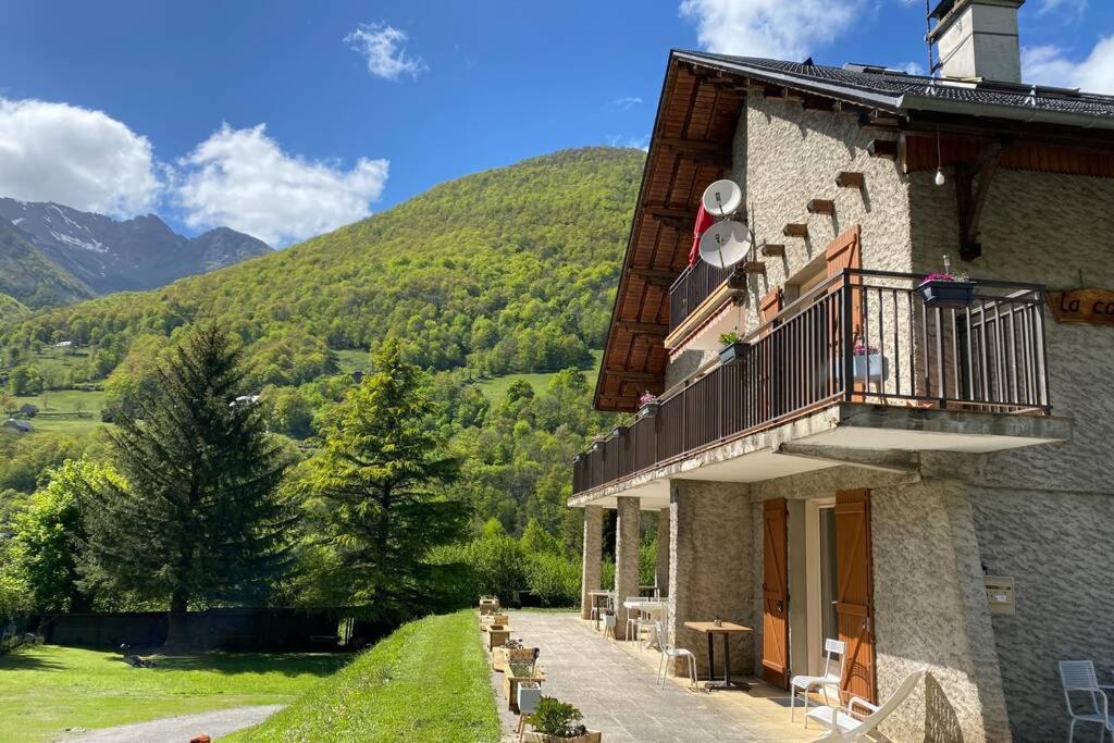T2 Ensoleillé. Terrasse Et Vaste Jardin Commun * Cauterets